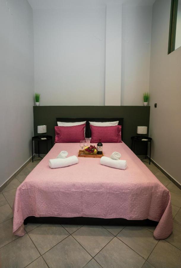 Seashell Luxury Apartment นิกิติ ภายนอก รูปภาพ