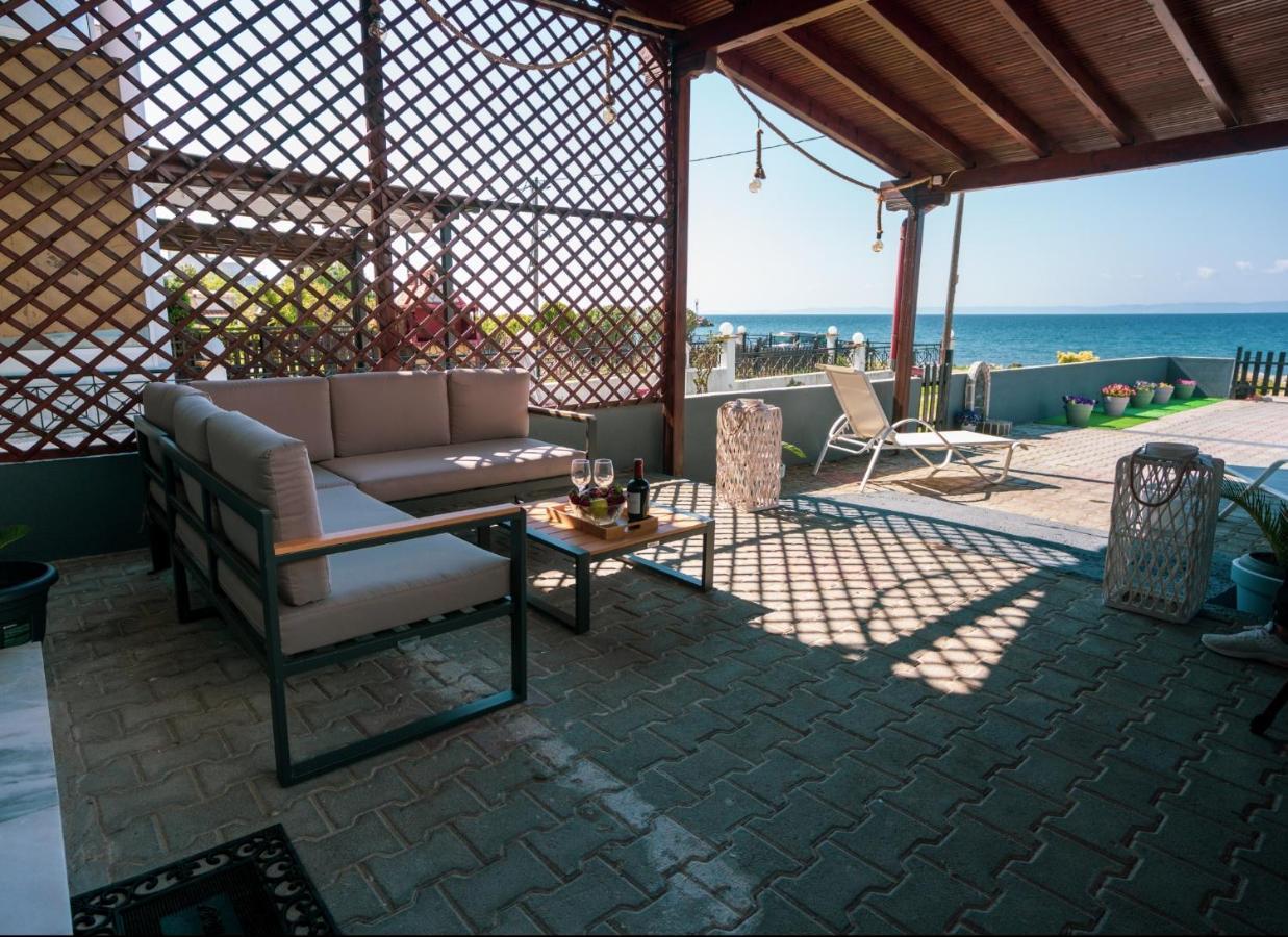 Seashell Luxury Apartment นิกิติ ภายนอก รูปภาพ